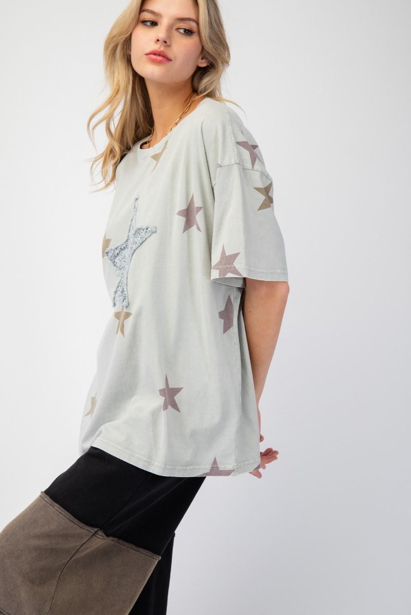 Easel Star Patch and Print Top Pale Sage