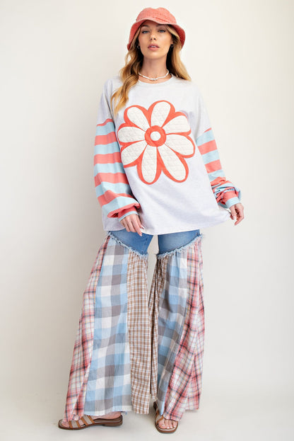 Easel Flower Patch Pullover