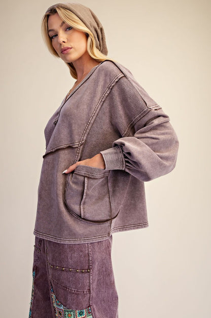 Easel Mocha Pocket Pullover